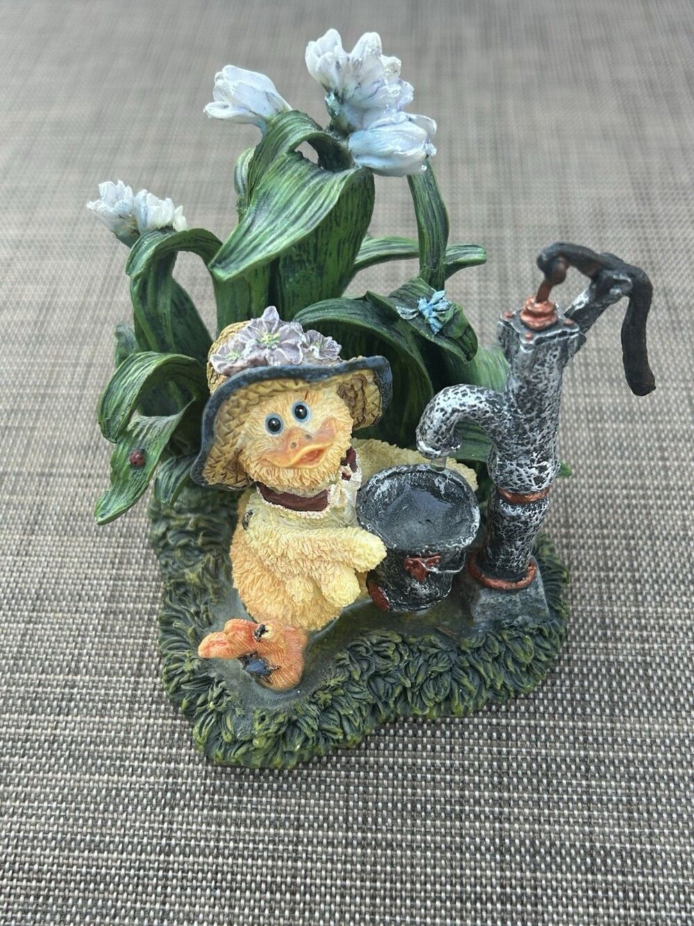 Boyds Bears Dippy Quackenwaddle #36606 Duck w/Water Pump & Bucket Easter Spring